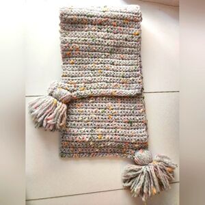 Handcrafted Wool Blend Scarf Cuddly soft Grey 9"x72"